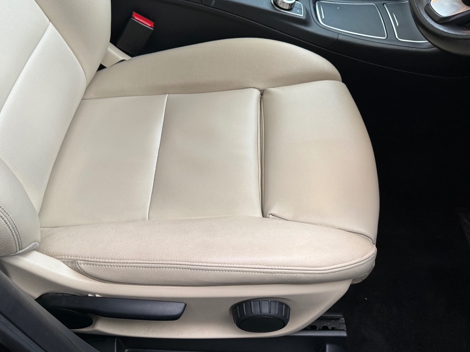 Used Mercedes-Benz B Class 2016 for sale - 76780087: Photo 27