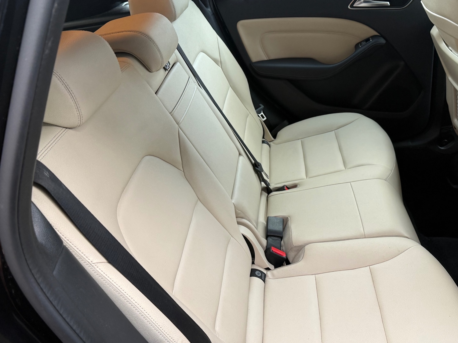 Used Mercedes-Benz B Class 2016 for sale - 76780087: Photo 28