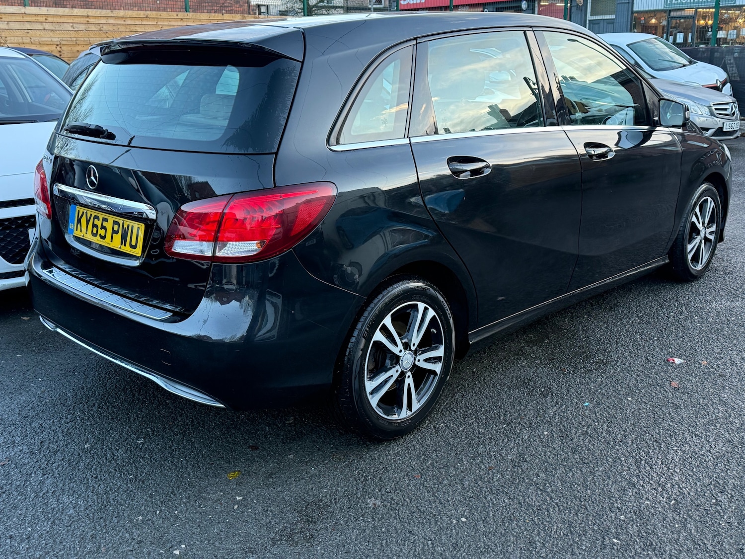 Used Mercedes-Benz B Class 2016 for sale - 76780087: Photo 7