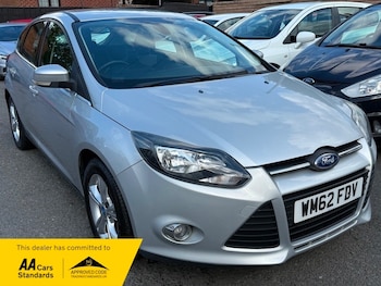 2013 (62) - 1.6 125 Zetec 5dr Powershift