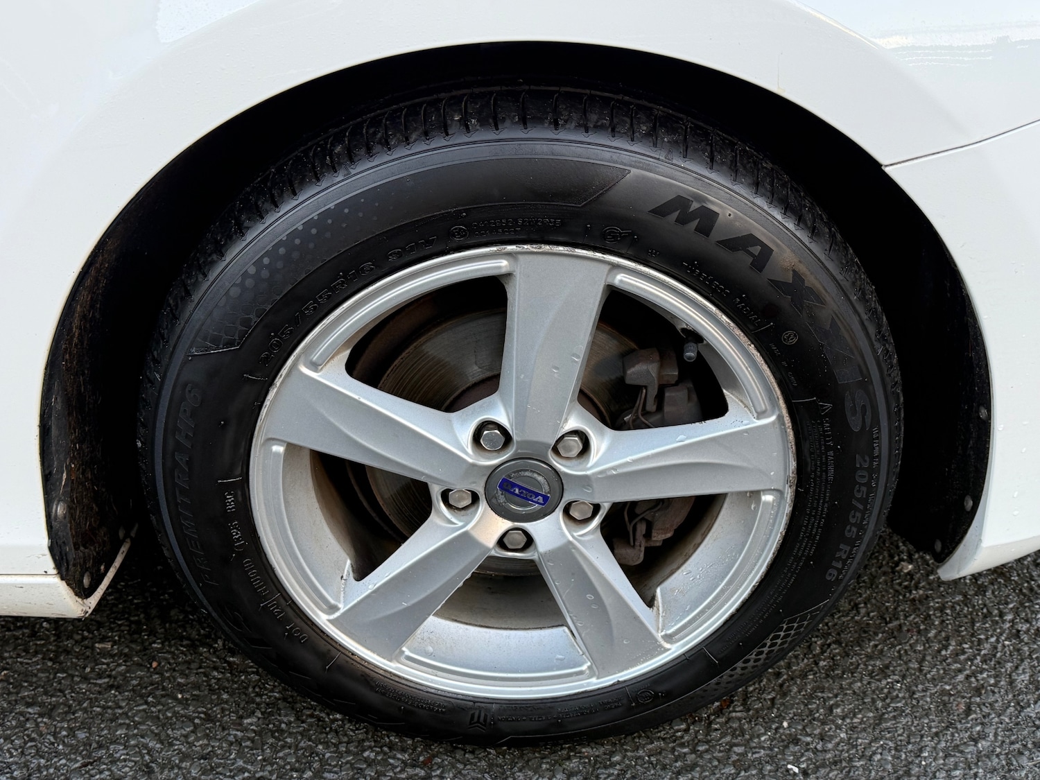 Used Volvo V40 2013 for sale - 76922118: Photo 17