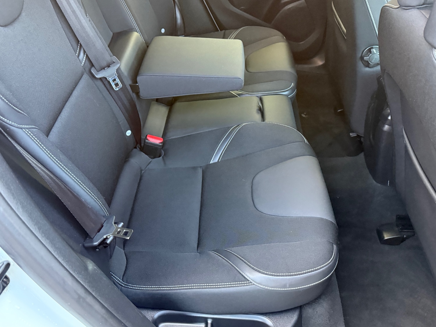 Used Volvo V40 2013 for sale - 76922118: Photo 33