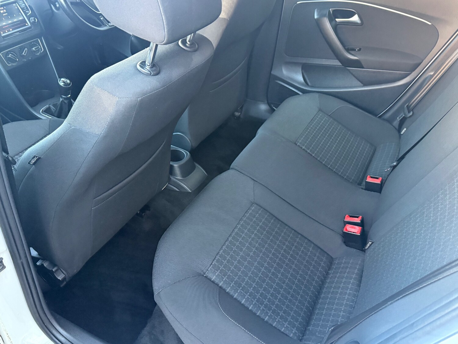 Used Volkswagen Polo 2014 for sale - 76589071: Photo 37