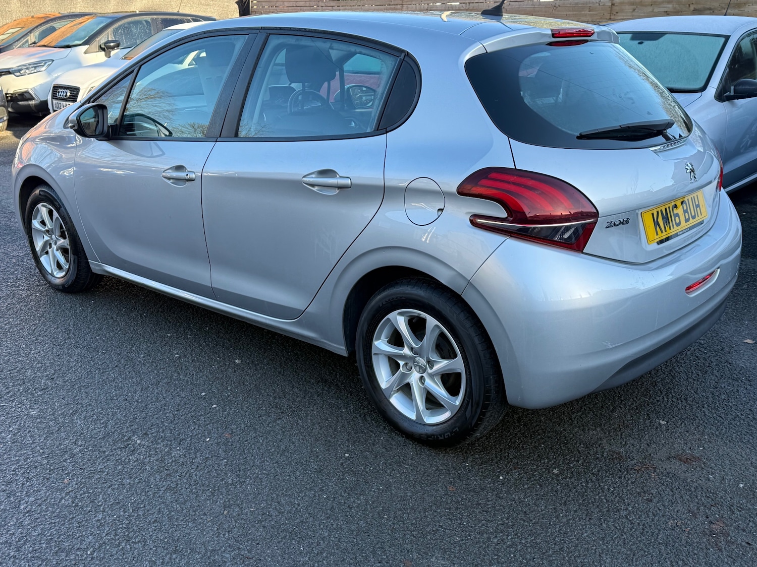 Used Peugeot 208 2016 for sale - 76693698: Photo 12