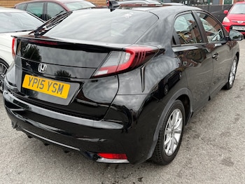 Used Honda Civic 2015 for sale - 75445084: Photo