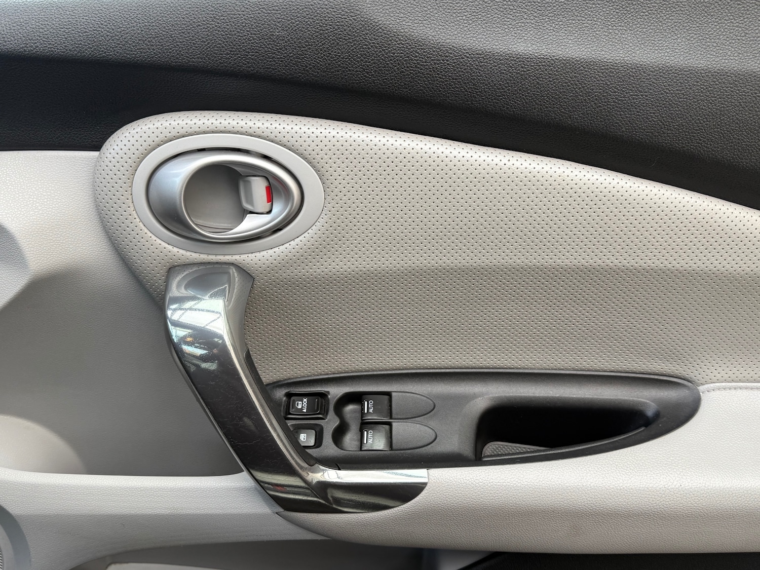 Used Honda CR-Z 2012 for sale - 76375429: Photo 28