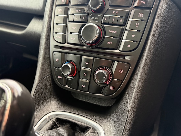 Used Vauxhall Meriva 2013 for sale - 76273118: Photo 25