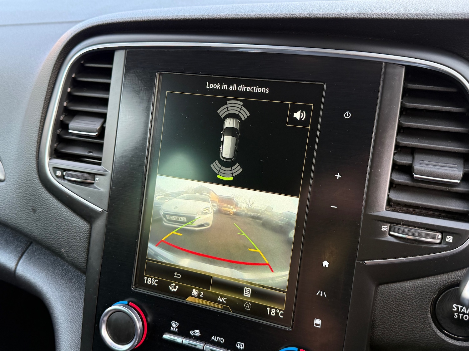 Used Renault Megane 2017 for sale - 77934749: Photo 26