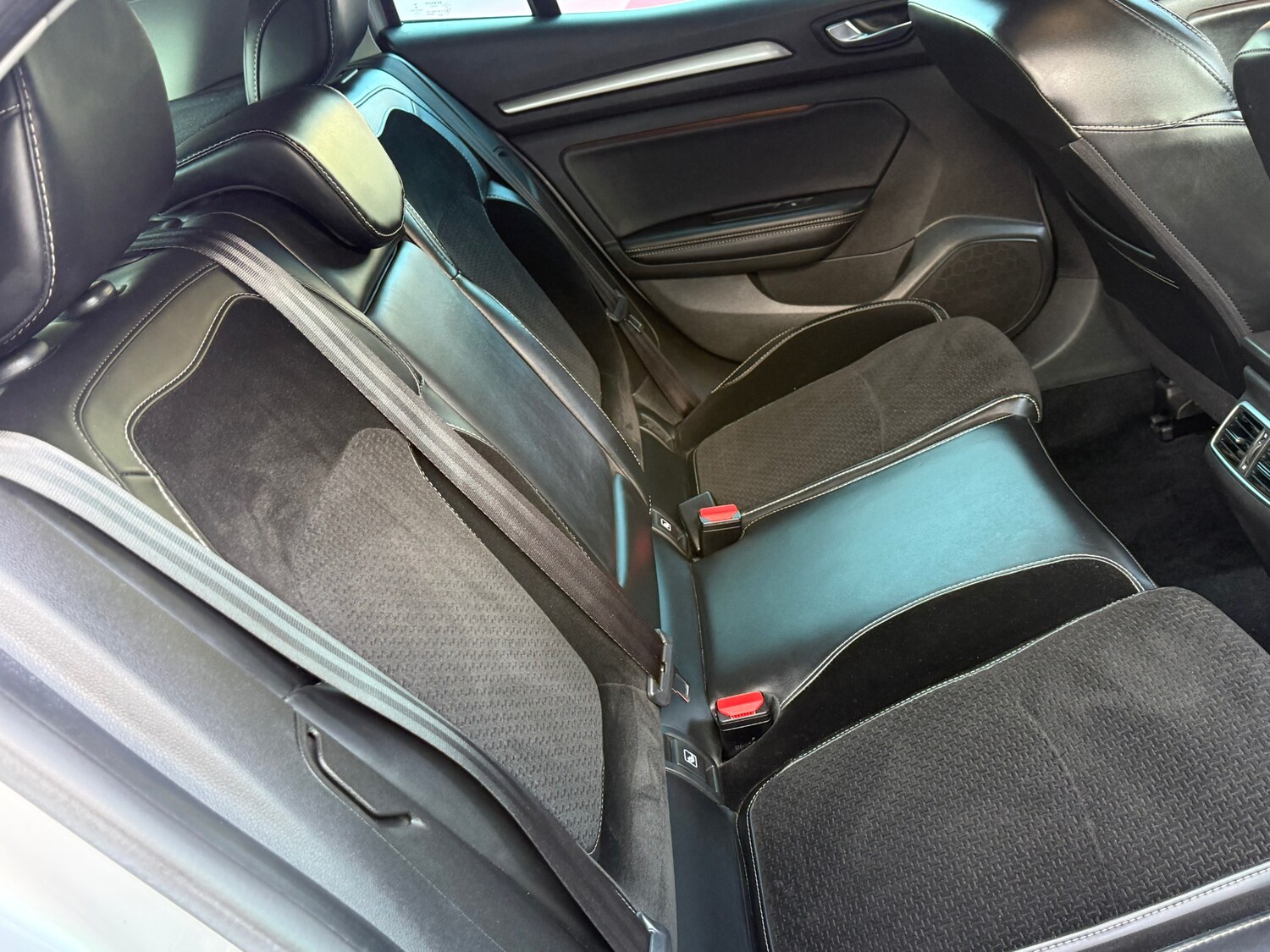 Used Renault Megane 2017 for sale - 77934749: Photo 39