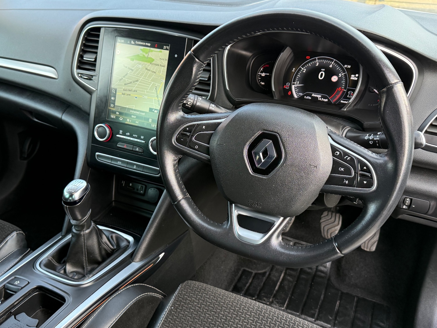 Used Renault Megane 2017 for sale - 77934749: Photo 5