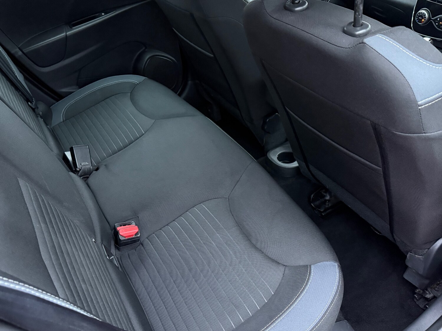 Used Renault Clio 2015 for sale - 77423162: Photo 33