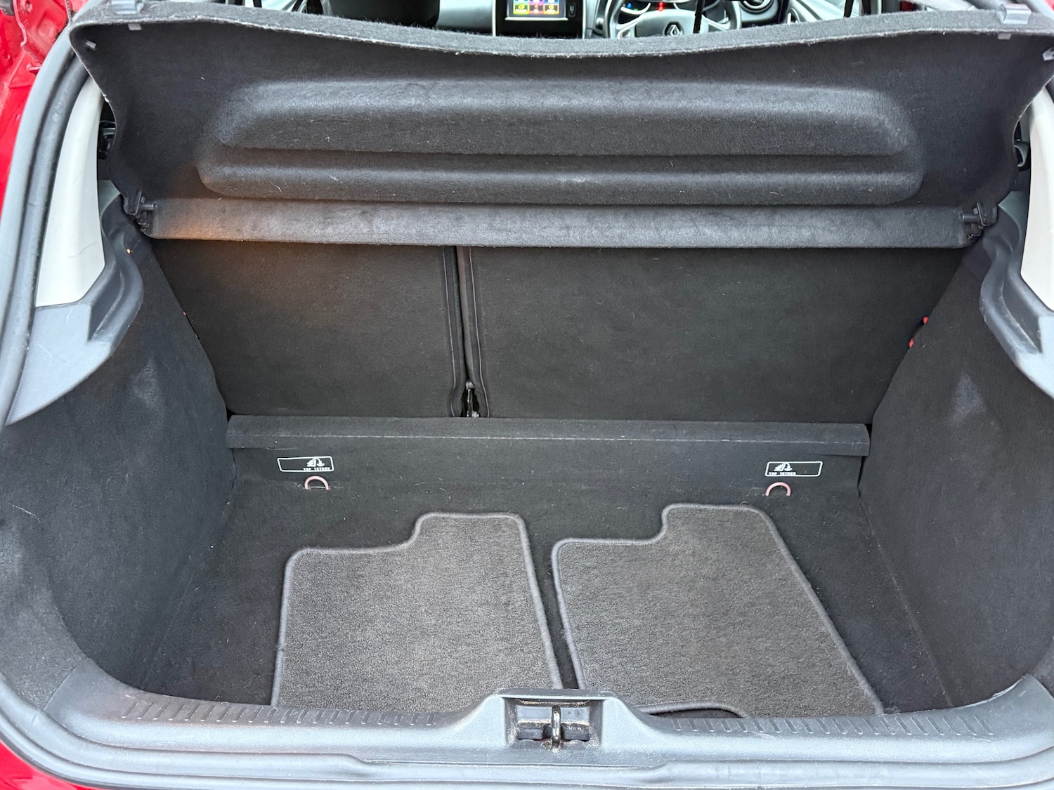 Used Renault Clio 2015 for sale - 77423162: Photo 38