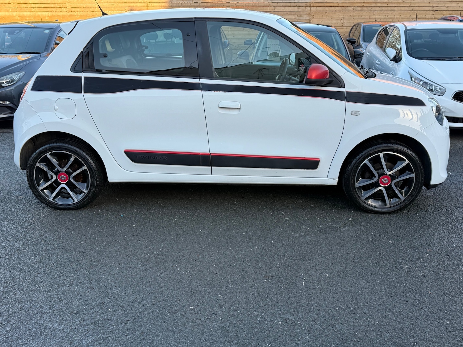 Used Renault Twingo 2015 for sale - 76699134: Photo 13