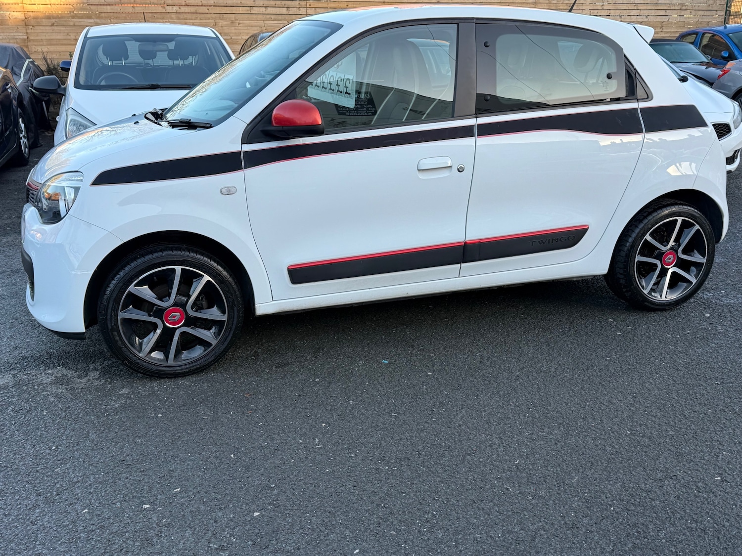 Used Renault Twingo 2015 for sale - 76699134: Photo 14