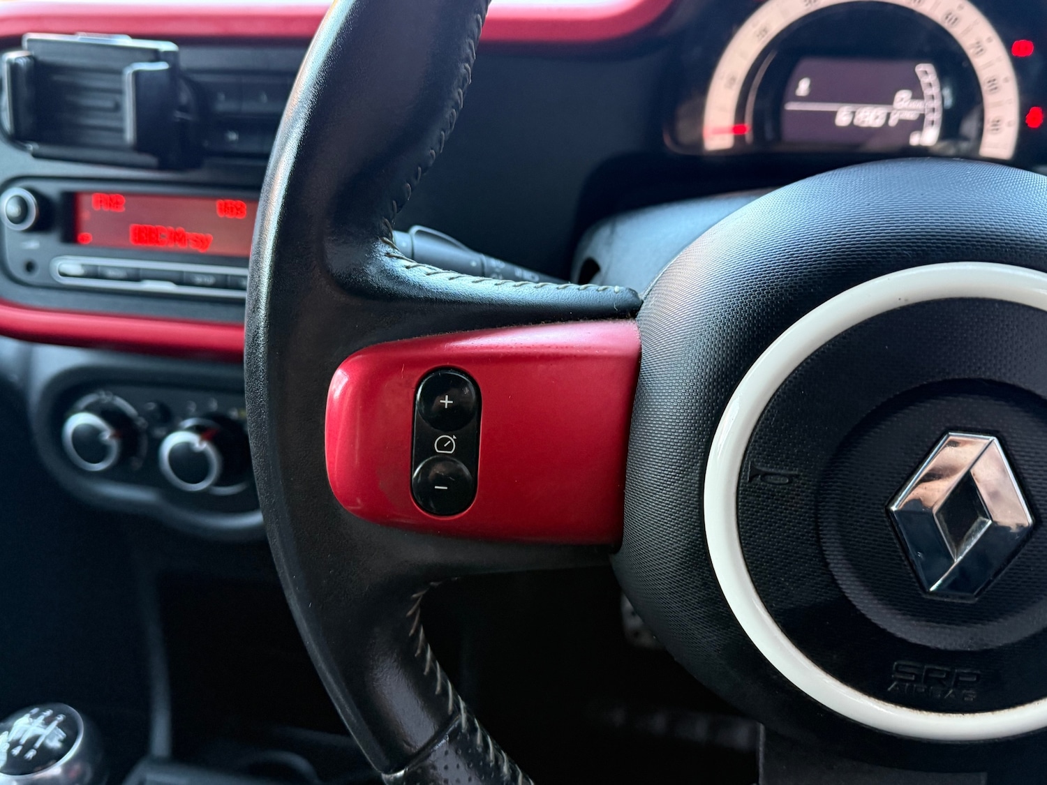 Used Renault Twingo 2015 for sale - 76699134: Photo 20