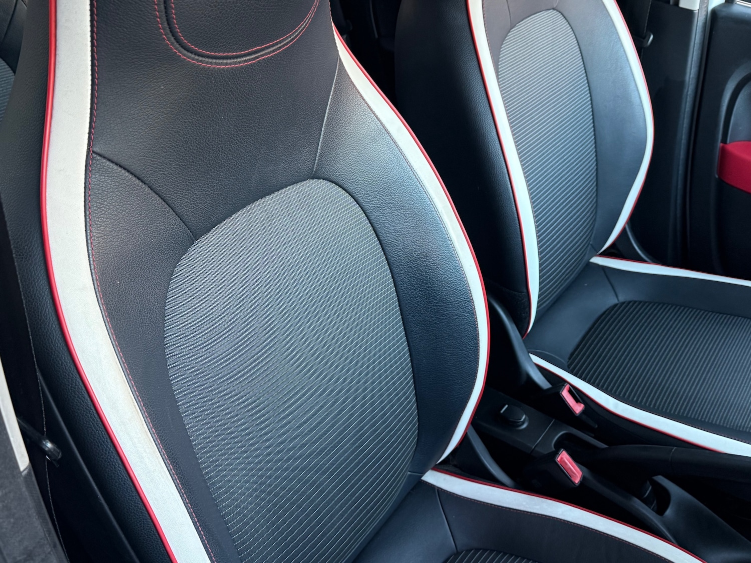 Used Renault Twingo 2015 for sale - 76699134: Photo 29