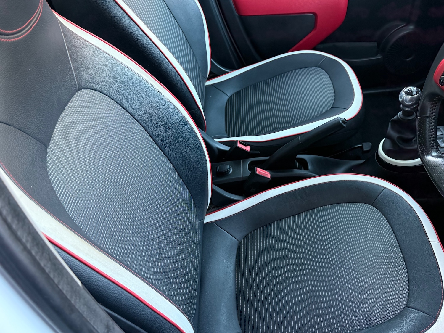 Used Renault Twingo 2015 for sale - 76699134: Photo 30