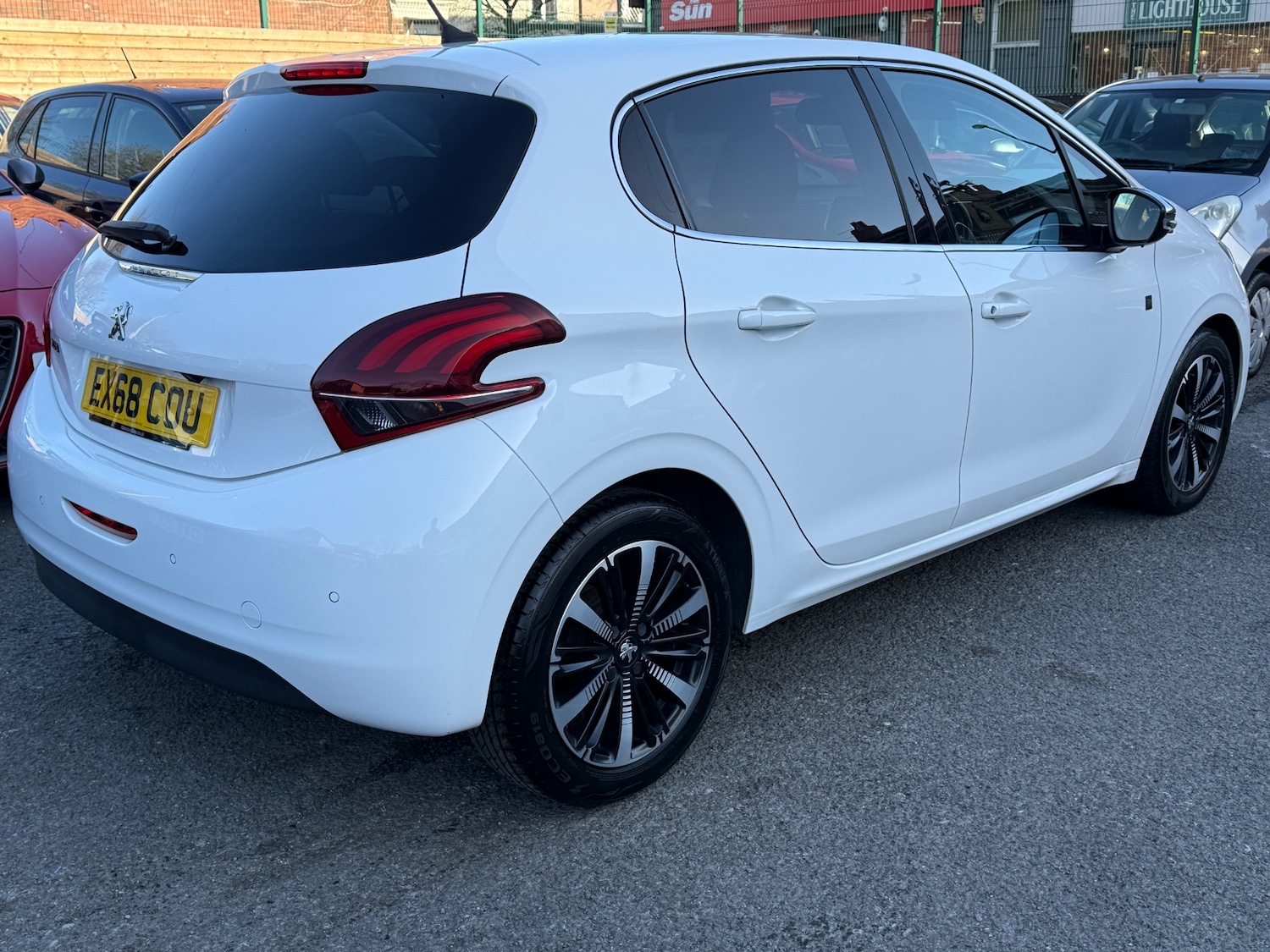 Used Peugeot 208 2018 for sale - 77918795: Photo 11