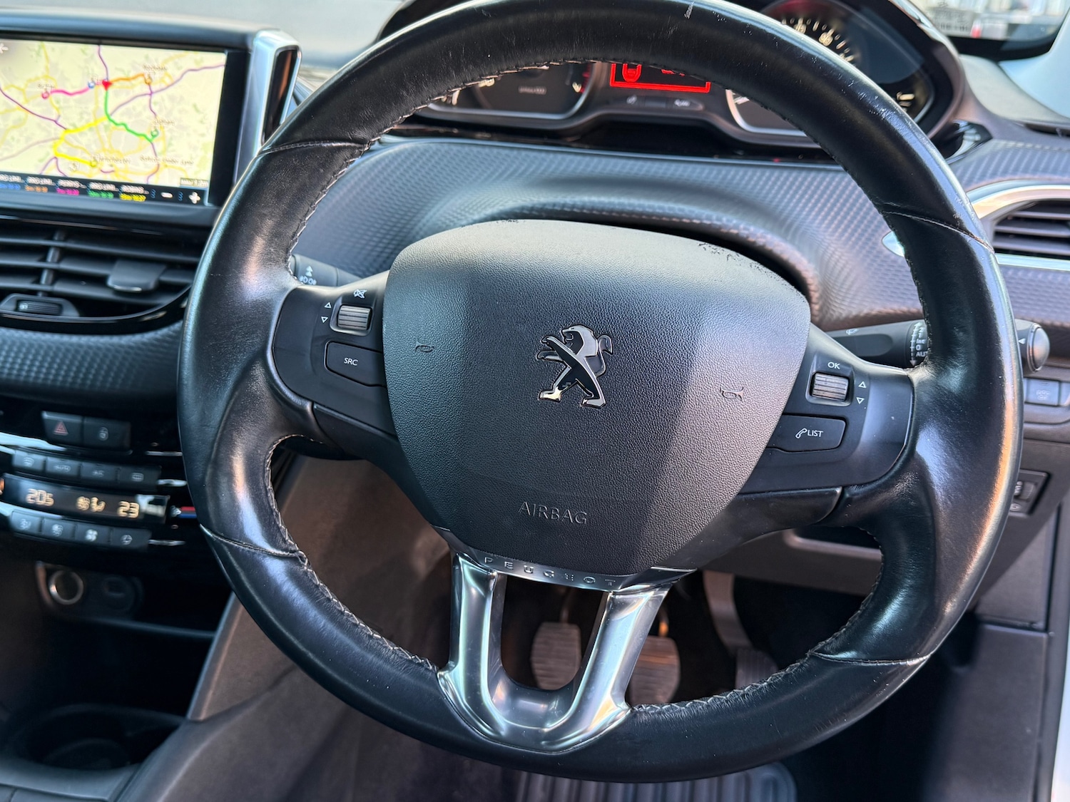 Used Peugeot 208 2018 for sale - 77918795: Photo 18