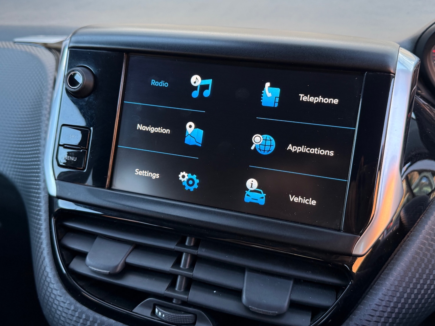 Used Peugeot 208 2018 for sale - 77918795: Photo 24