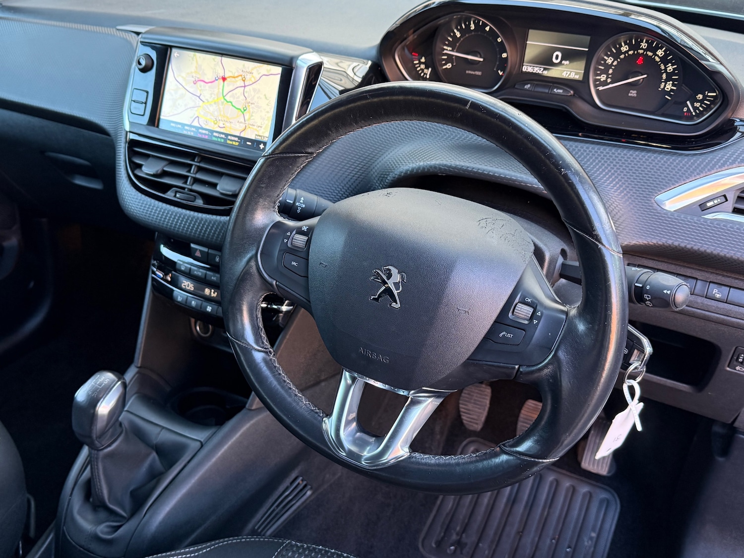 Used Peugeot 208 2018 for sale - 77918795: Photo 5