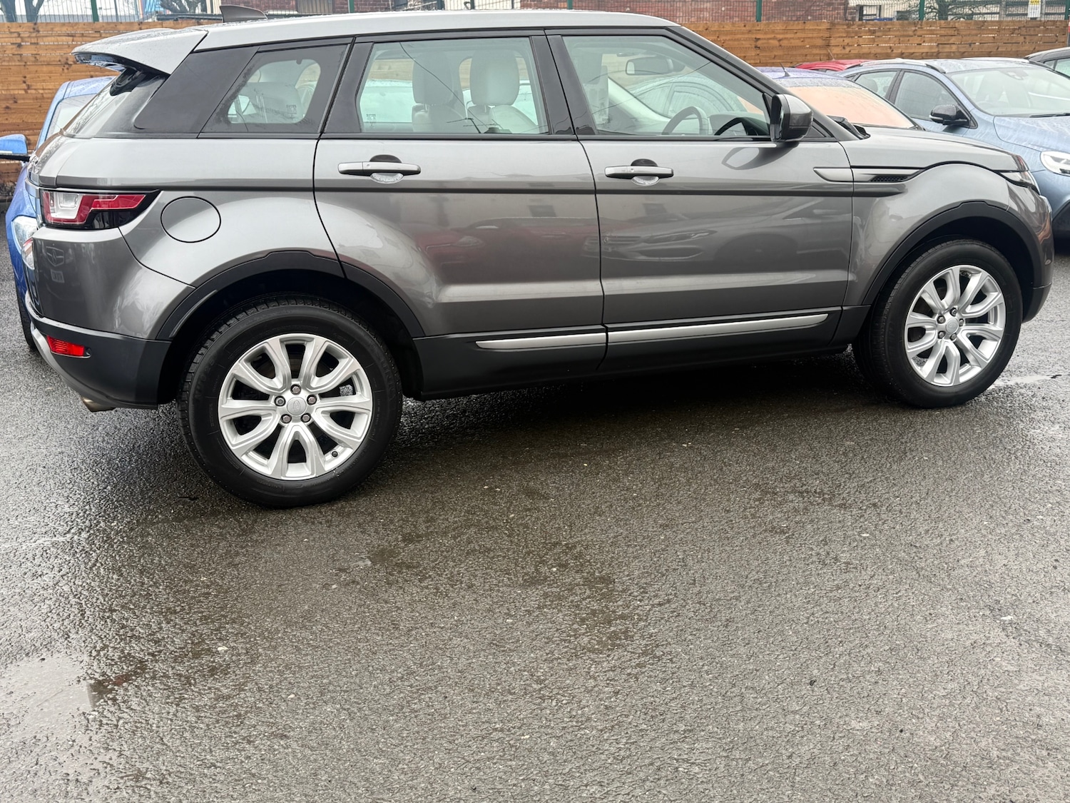 Used Land Rover Range Rover Evoque 2017 for sale - 77517575: Photo 15