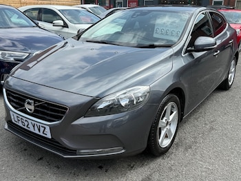 Used Volvo V40 2012 for sale - 75375628: Photo