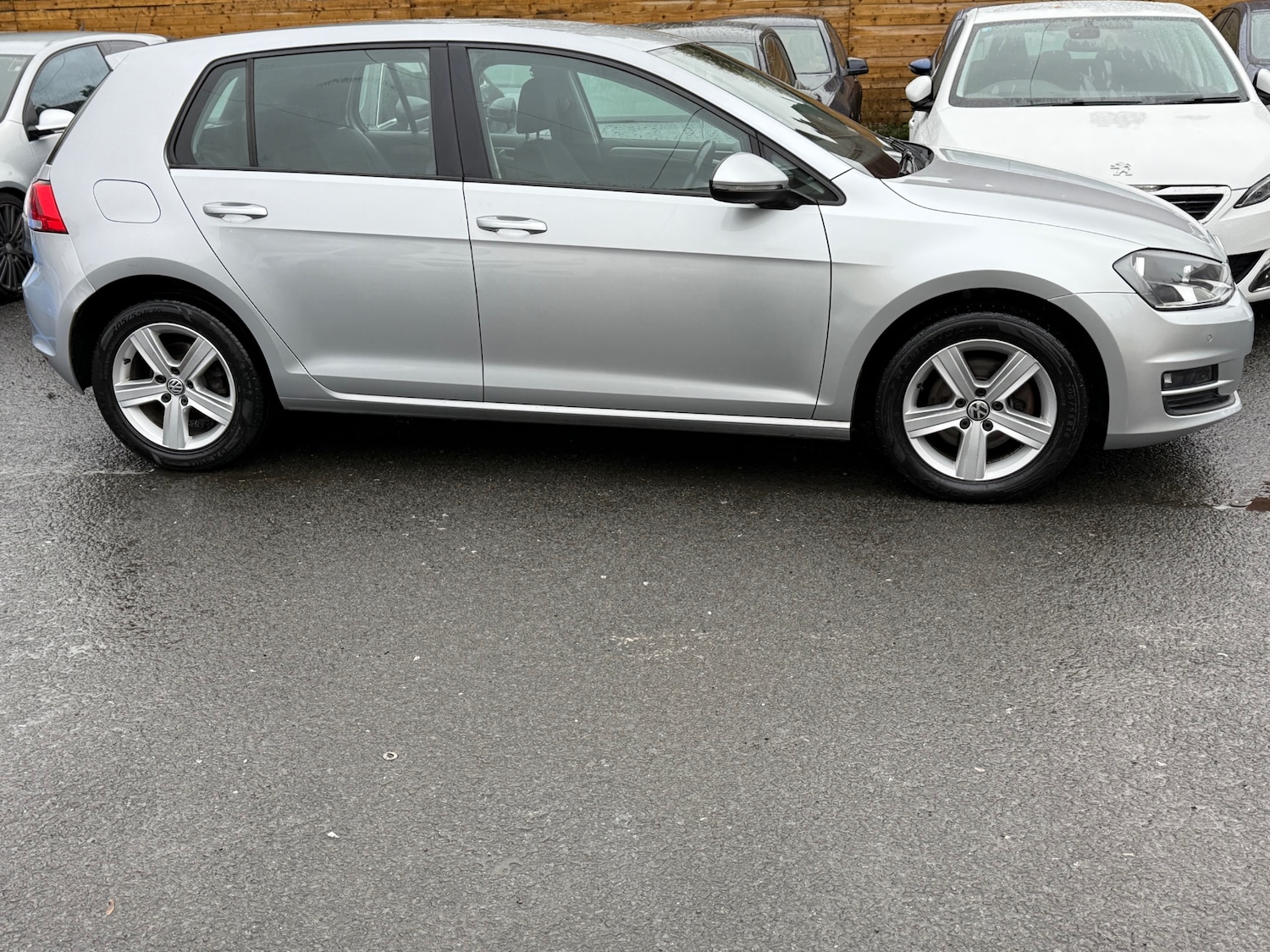 Used Volkswagen Golf 2015 for sale - 76331143: Photo 11