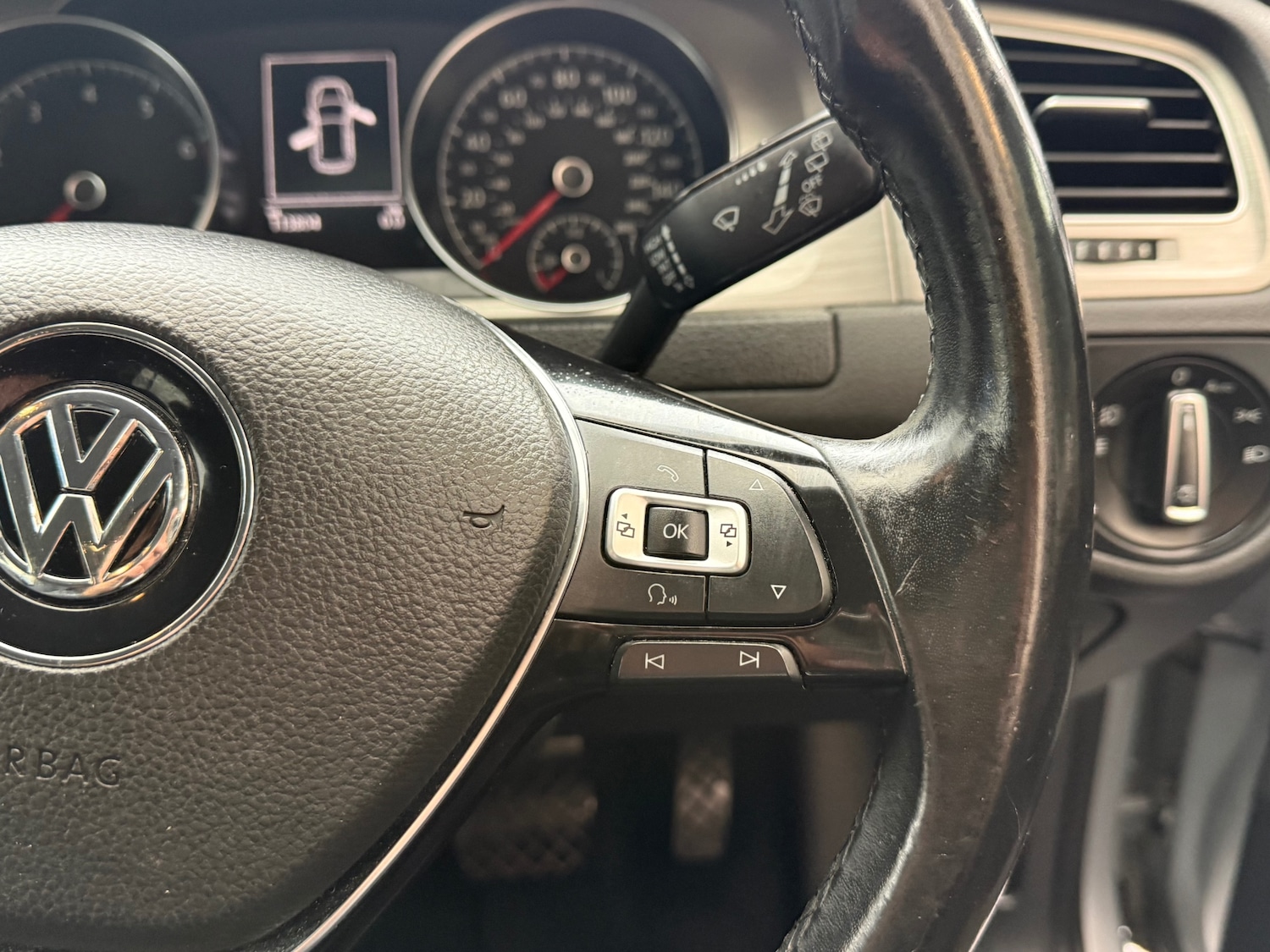 Used Volkswagen Golf 2015 for sale - 76331143: Photo 15