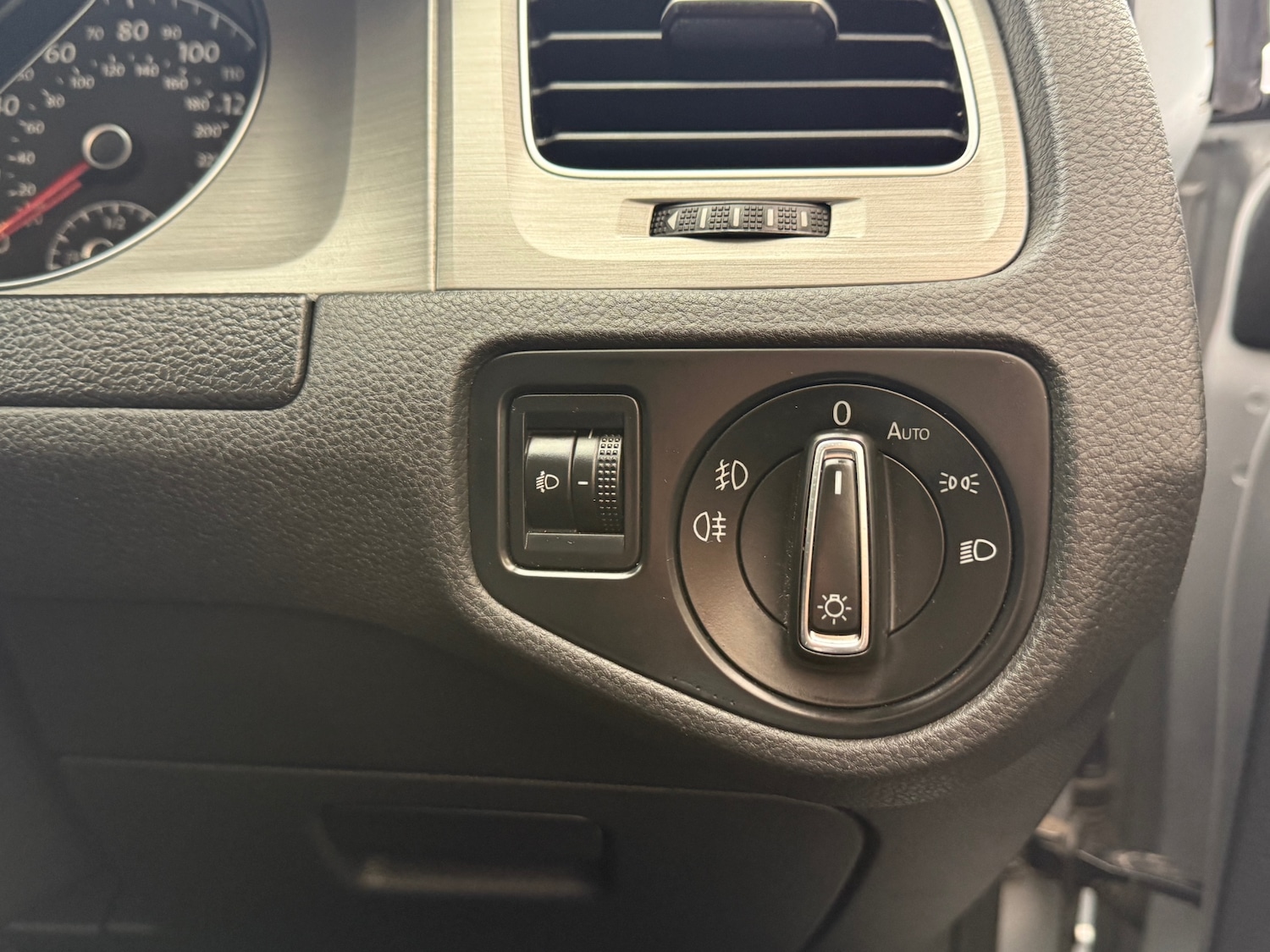 Used Volkswagen Golf 2015 for sale - 76331143: Photo 17