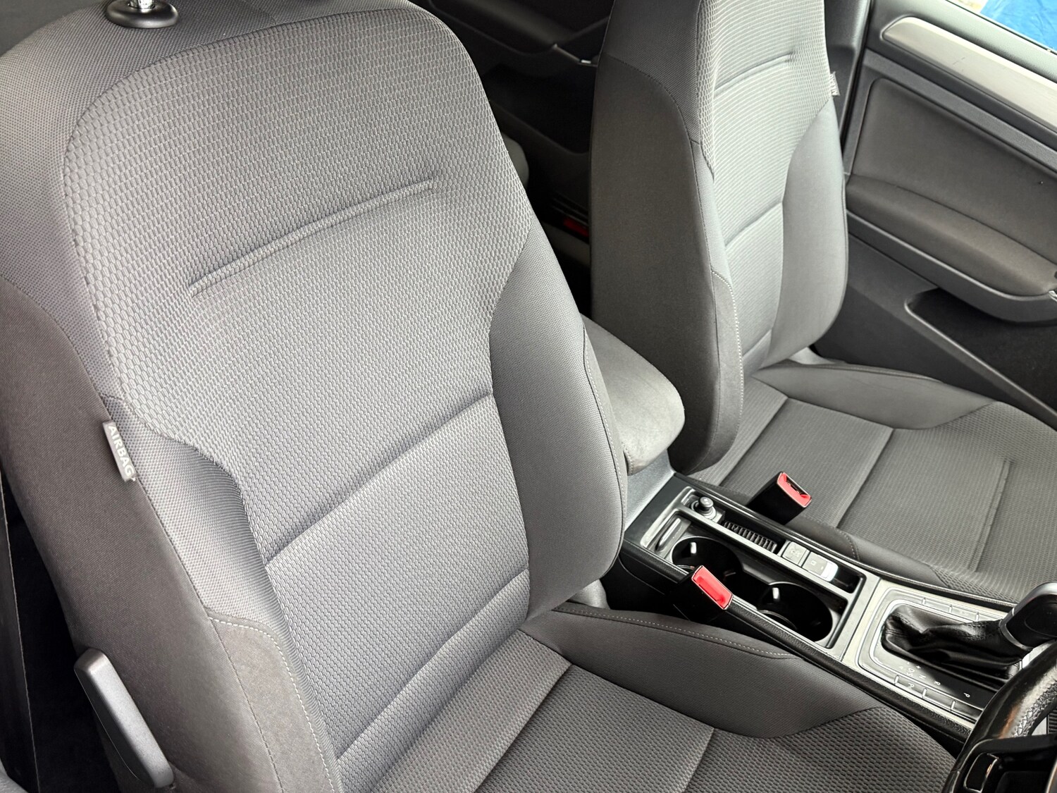 Used Volkswagen Golf 2015 for sale - 76331143: Photo 27