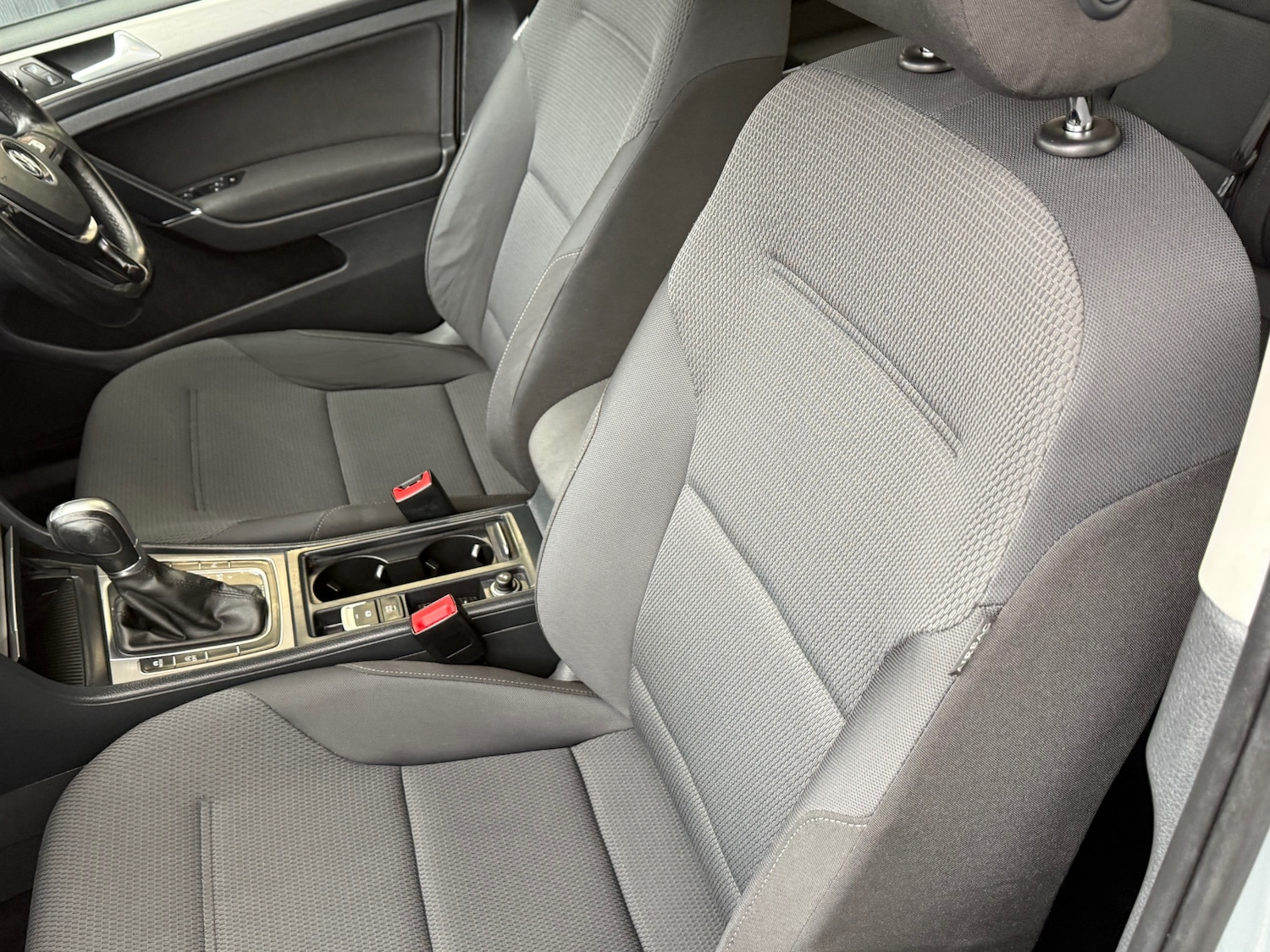 Used Volkswagen Golf 2015 for sale - 76331143: Photo 33