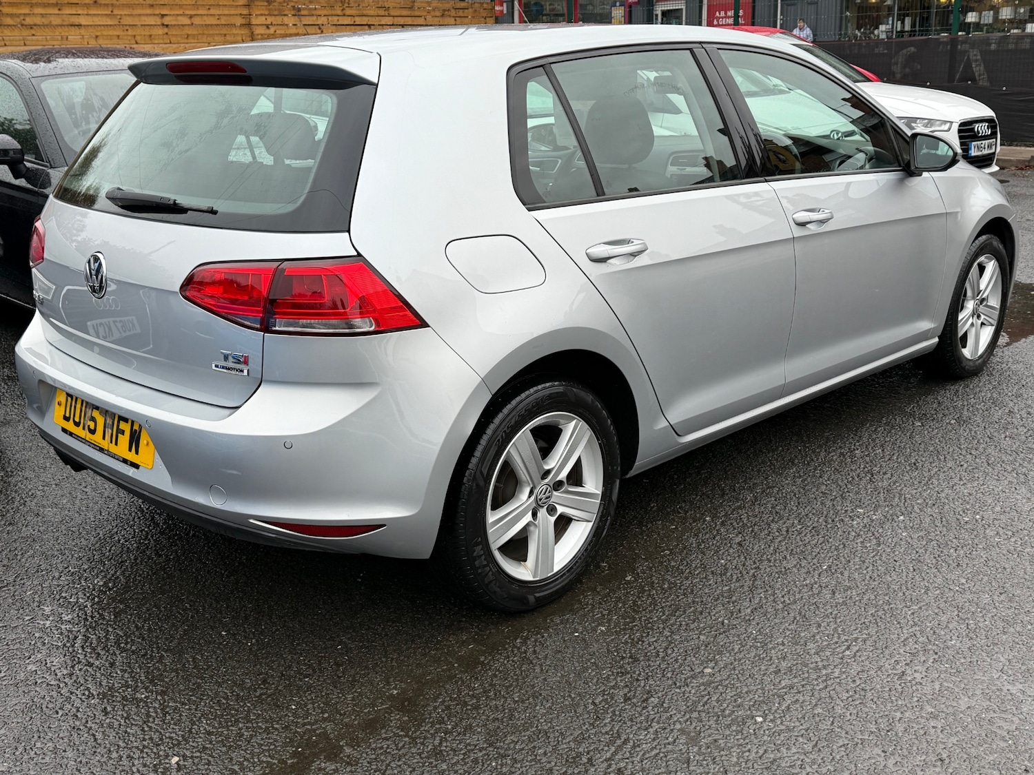 Used Volkswagen Golf 2015 for sale - 76331143: Photo 7