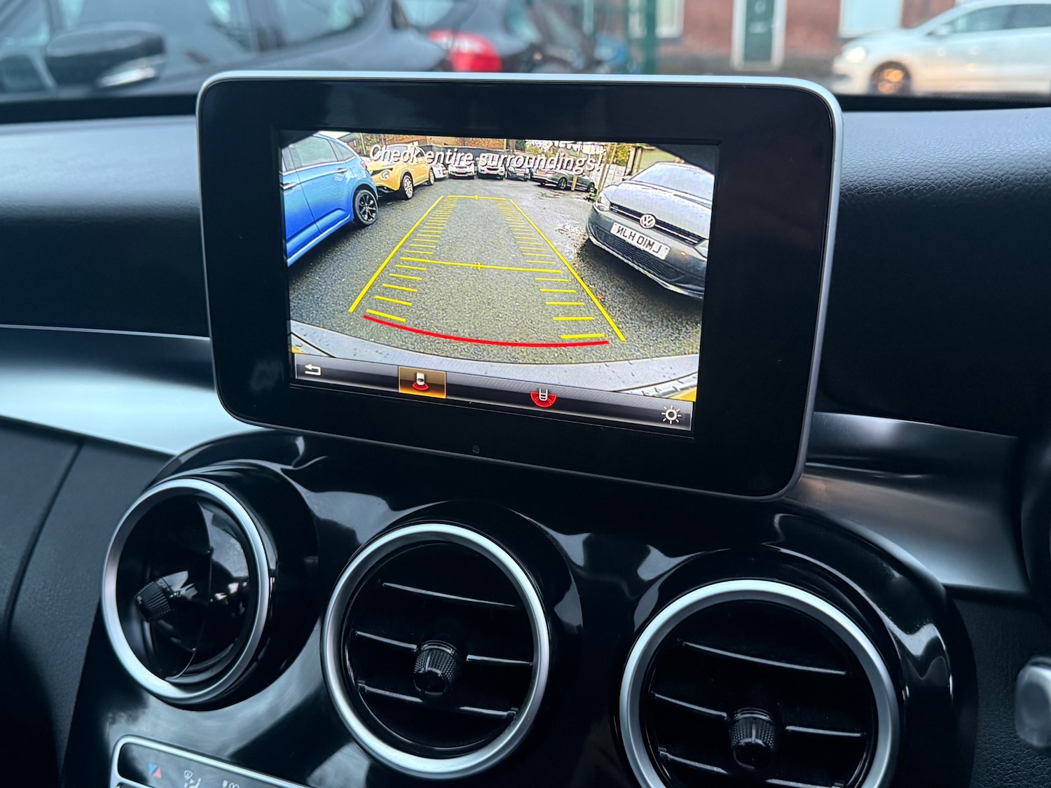 Used Mercedes-Benz C Class 2017 for sale - 76392083: Photo 24