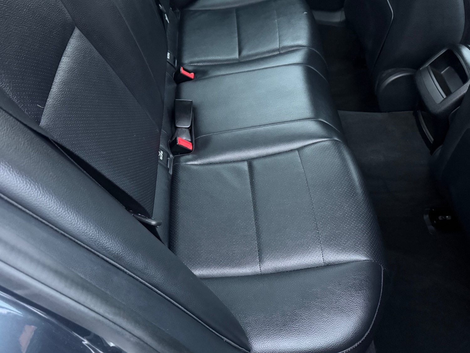 Used Mercedes-Benz C Class 2017 for sale - 76392083: Photo 38