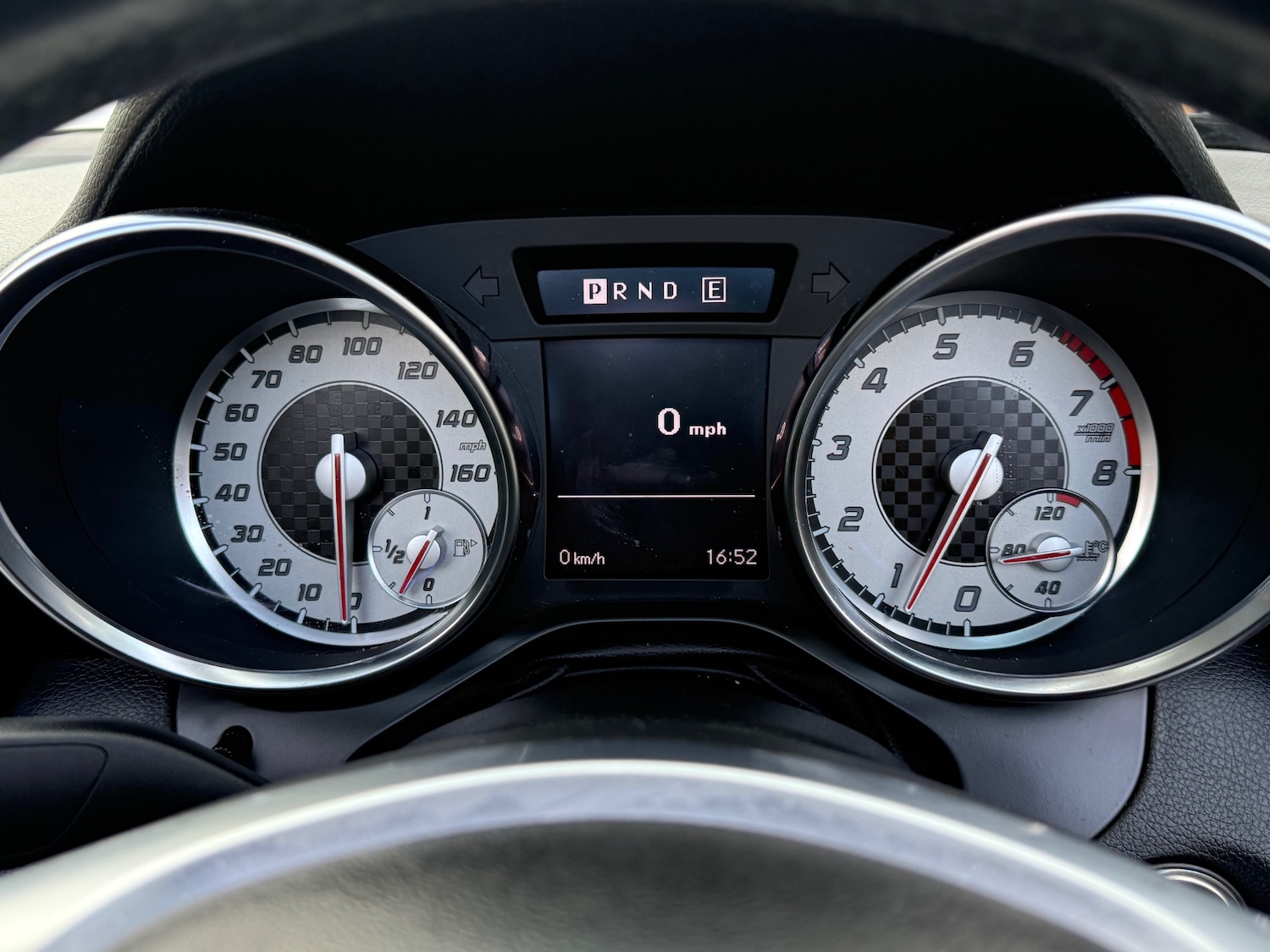 Used Mercedes-Benz SLK 2013 for sale - 77953800: Photo 21