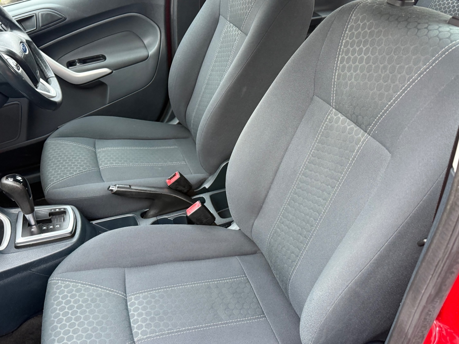 Used Ford Fiesta 2011 for sale - 77432869: Photo 28