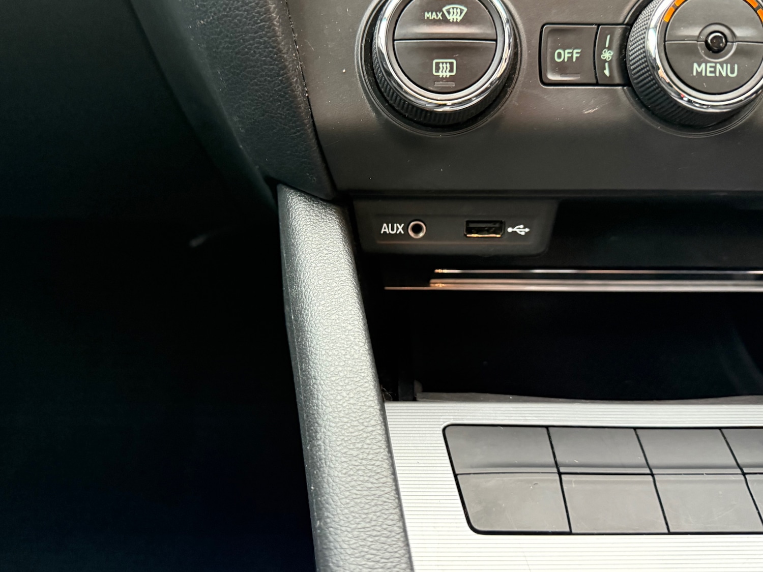 Used Skoda Octavia 2015 for sale - 76878021: Photo 27