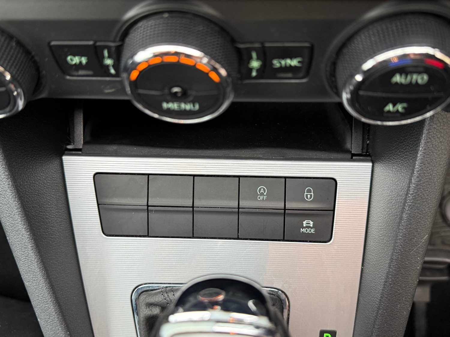 Used Skoda Octavia 2015 for sale - 76878021: Photo 28