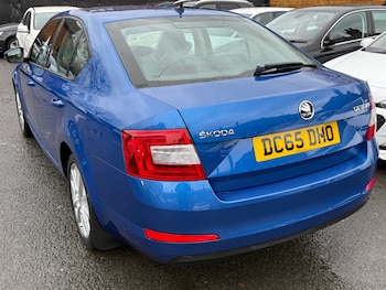 Used Skoda Octavia 2015 for sale - 76878021: Photo