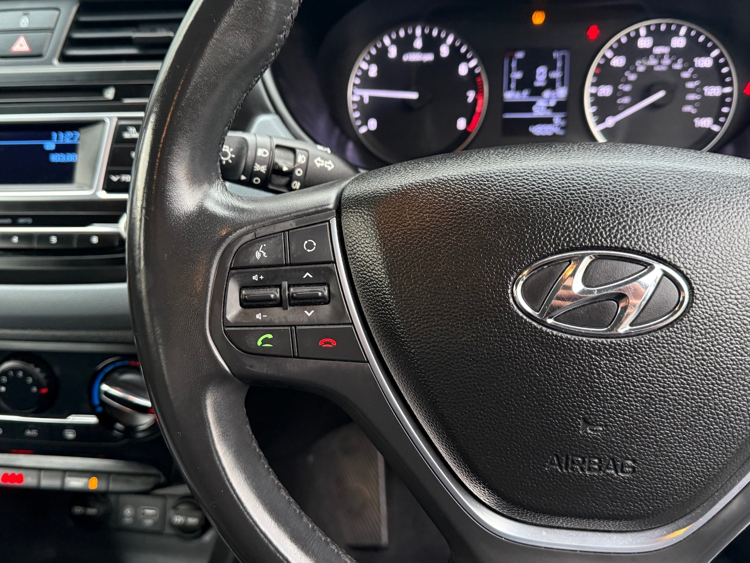 Used Hyundai i20 2016 for sale - 76652766: Photo 18