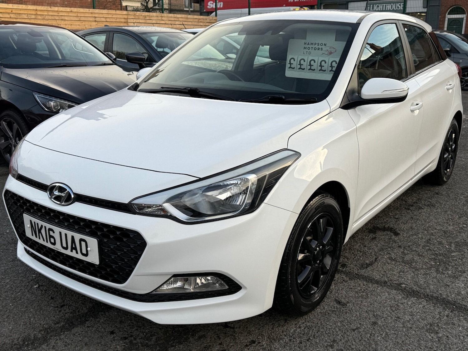 Used Hyundai i20 2016 for sale - 76652766: Photo 2