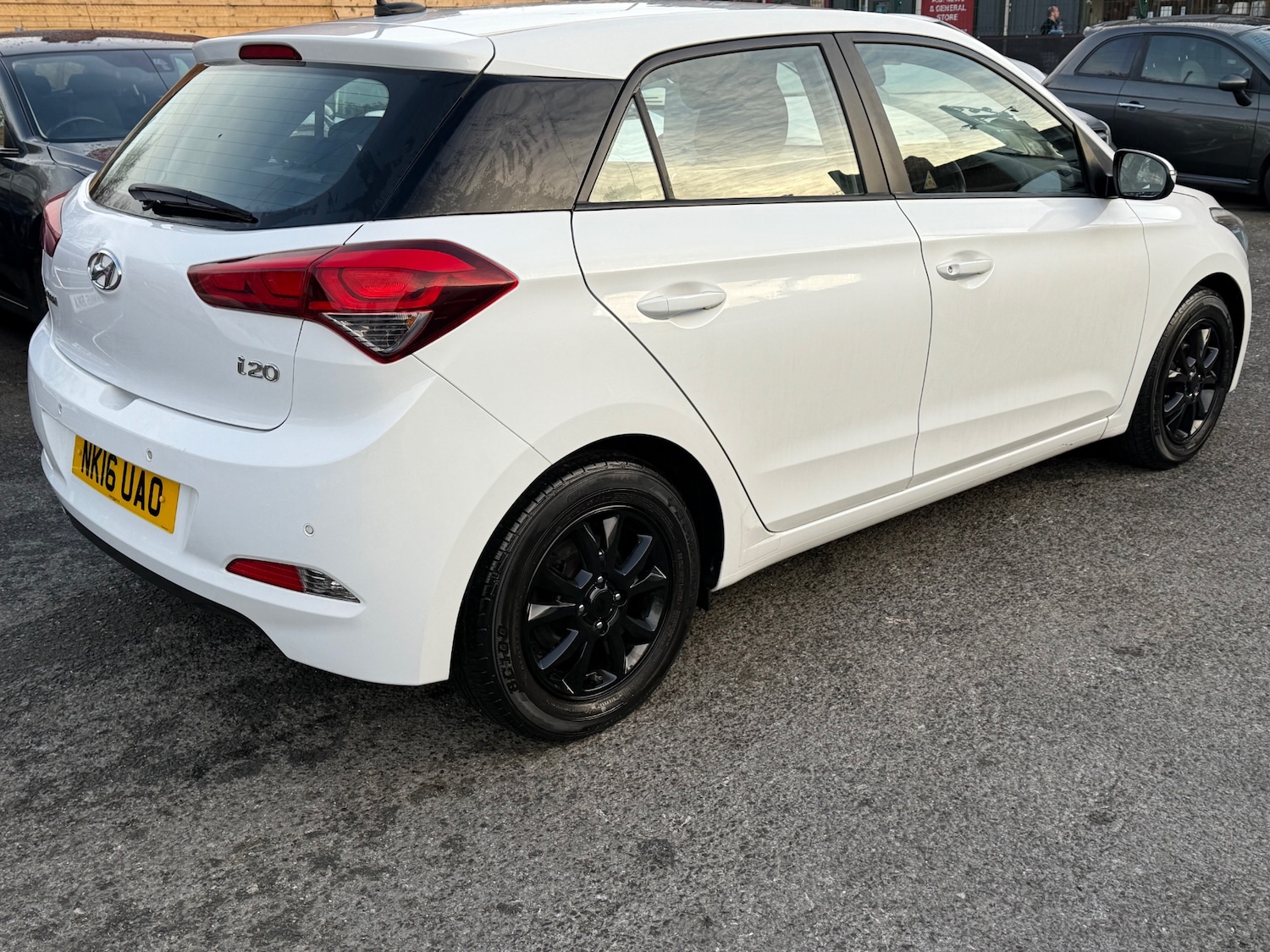 Used Hyundai i20 2016 for sale - 76652766: Photo 7