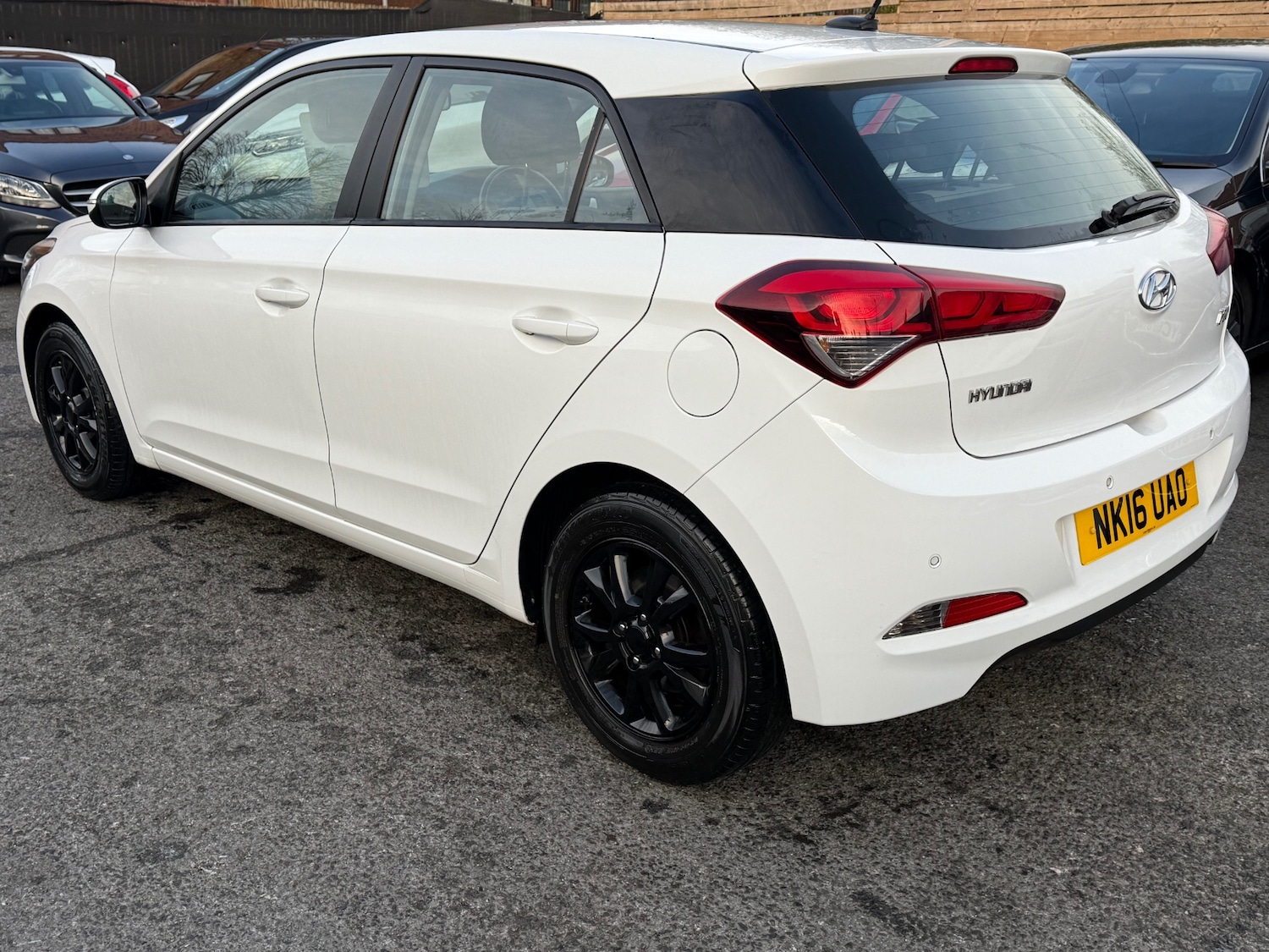 Used Hyundai i20 2016 for sale - 76652766: Photo 8