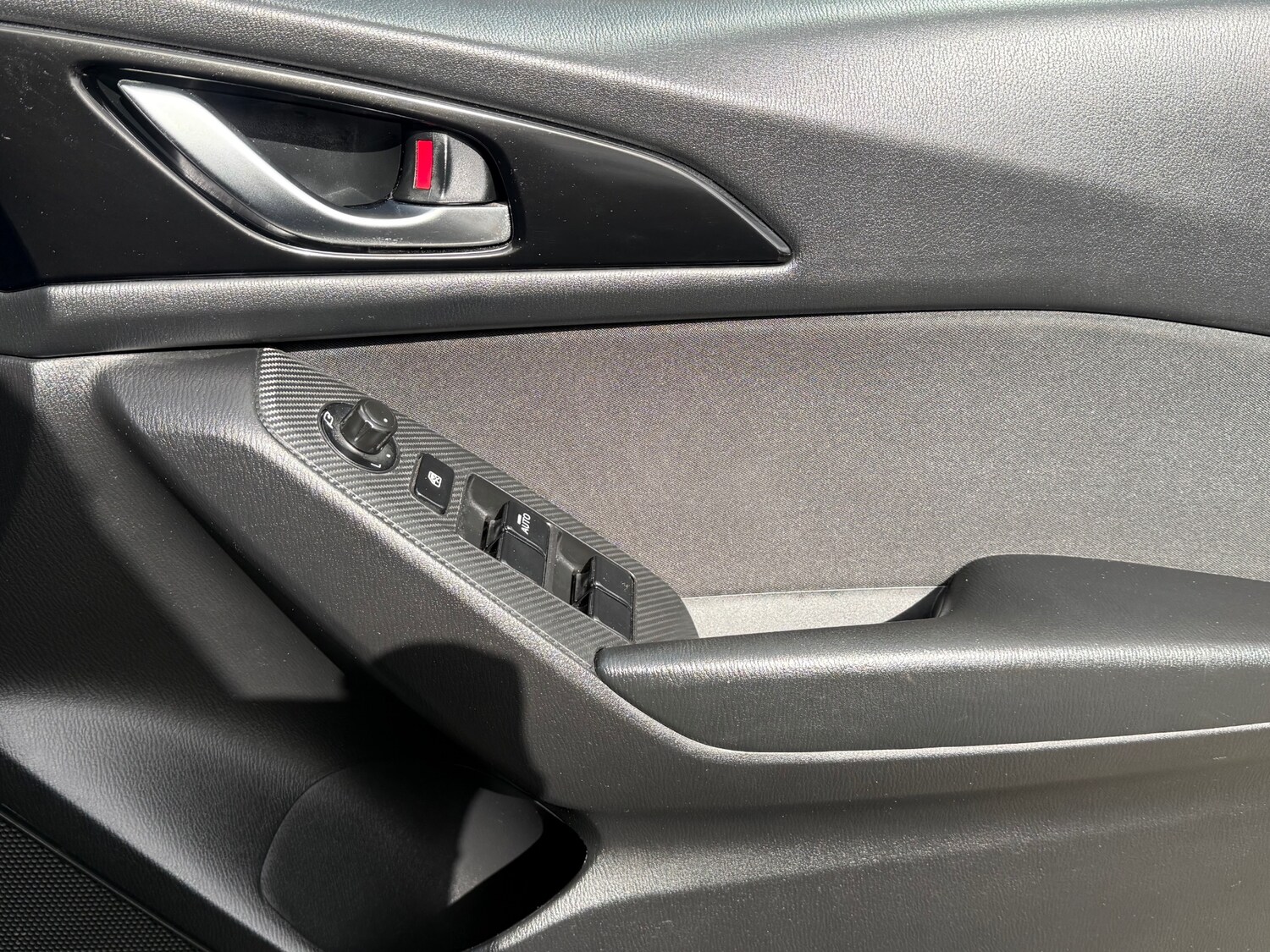 Used Mazda Mazda3 2014 for sale - 77834287: Photo 32