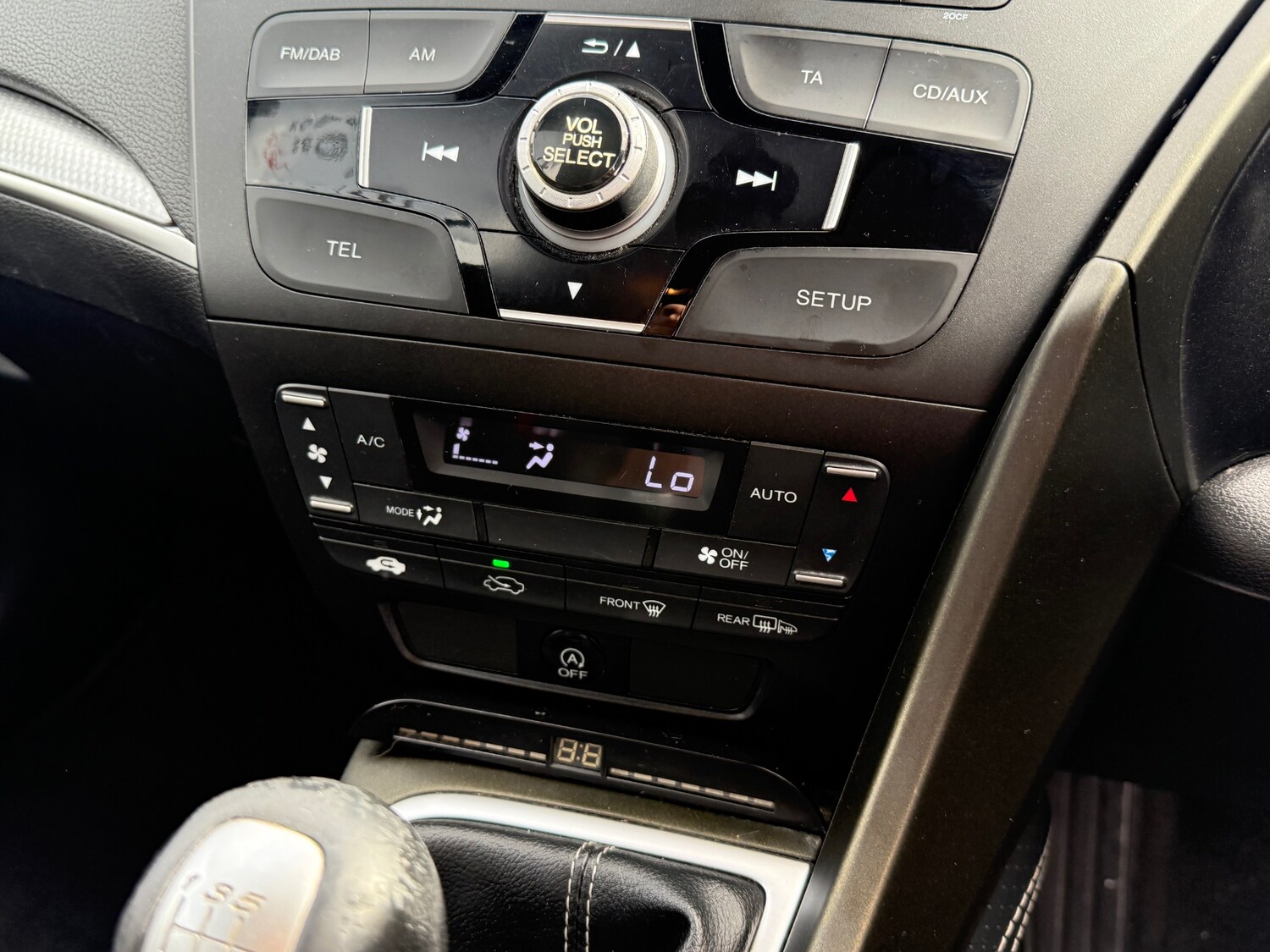 Used Honda Civic 2015 for sale - 75985589: Photo 23