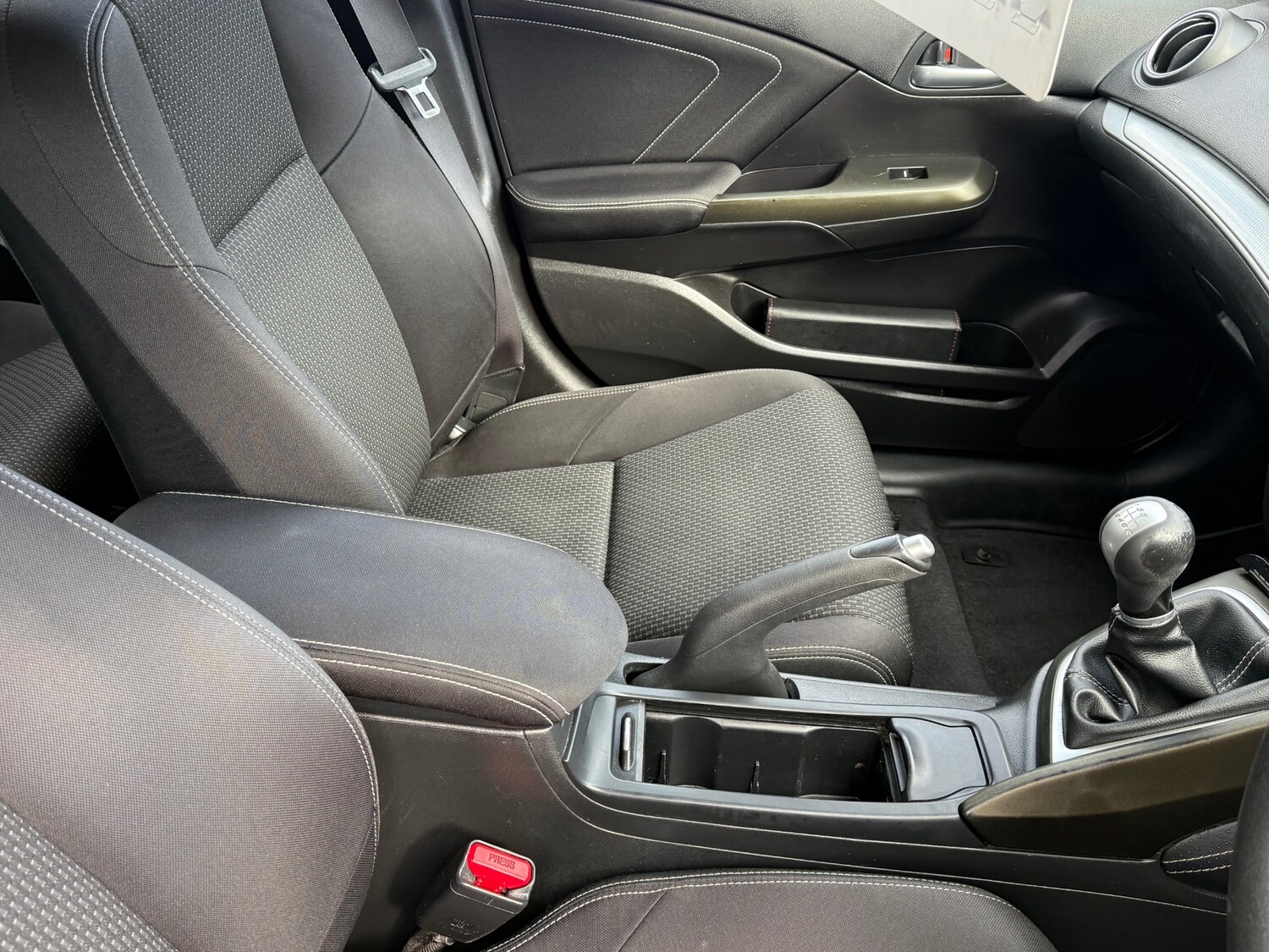 Used Honda Civic 2015 for sale - 75985589: Photo 26