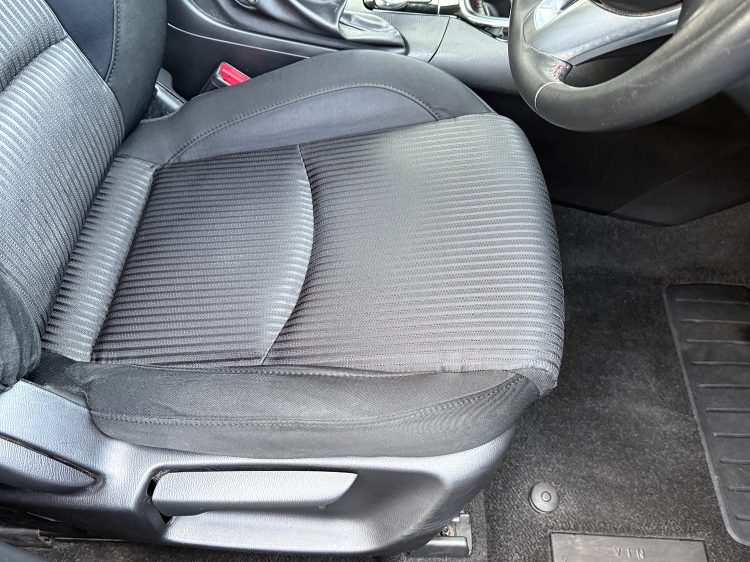 Used Mazda Mazda3 2015 for sale - 76625571: Photo 24