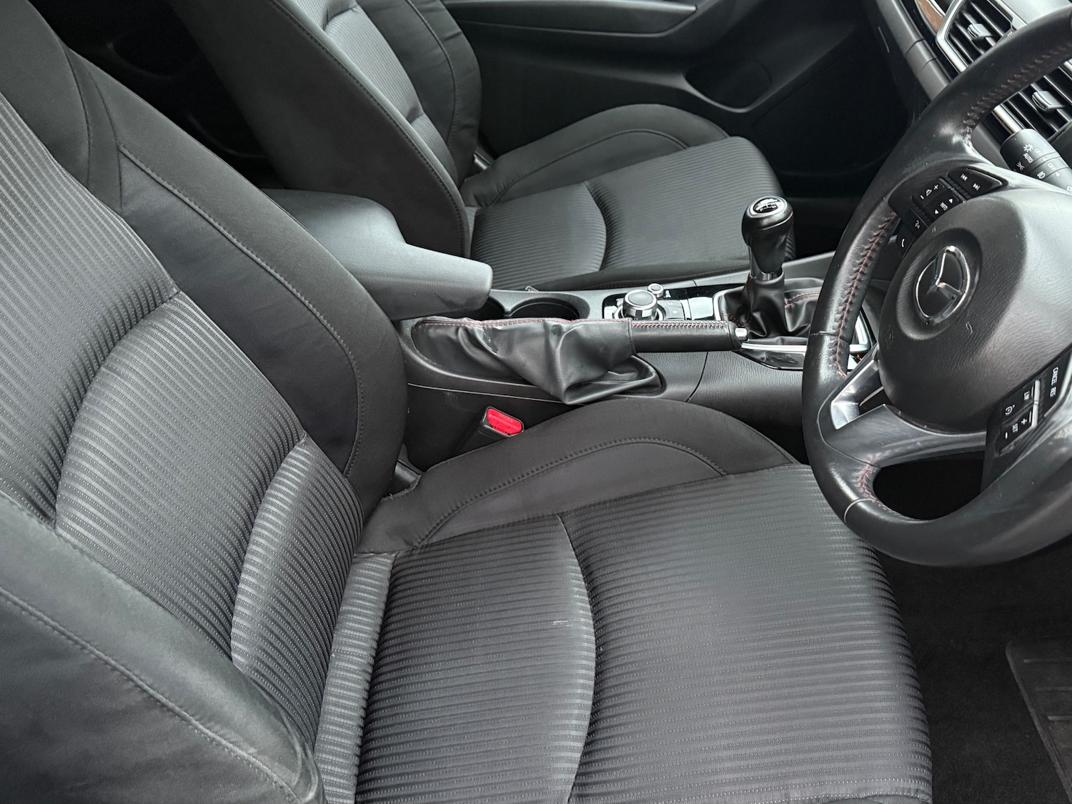 Used Mazda Mazda3 2015 for sale - 76479961: Photo 28