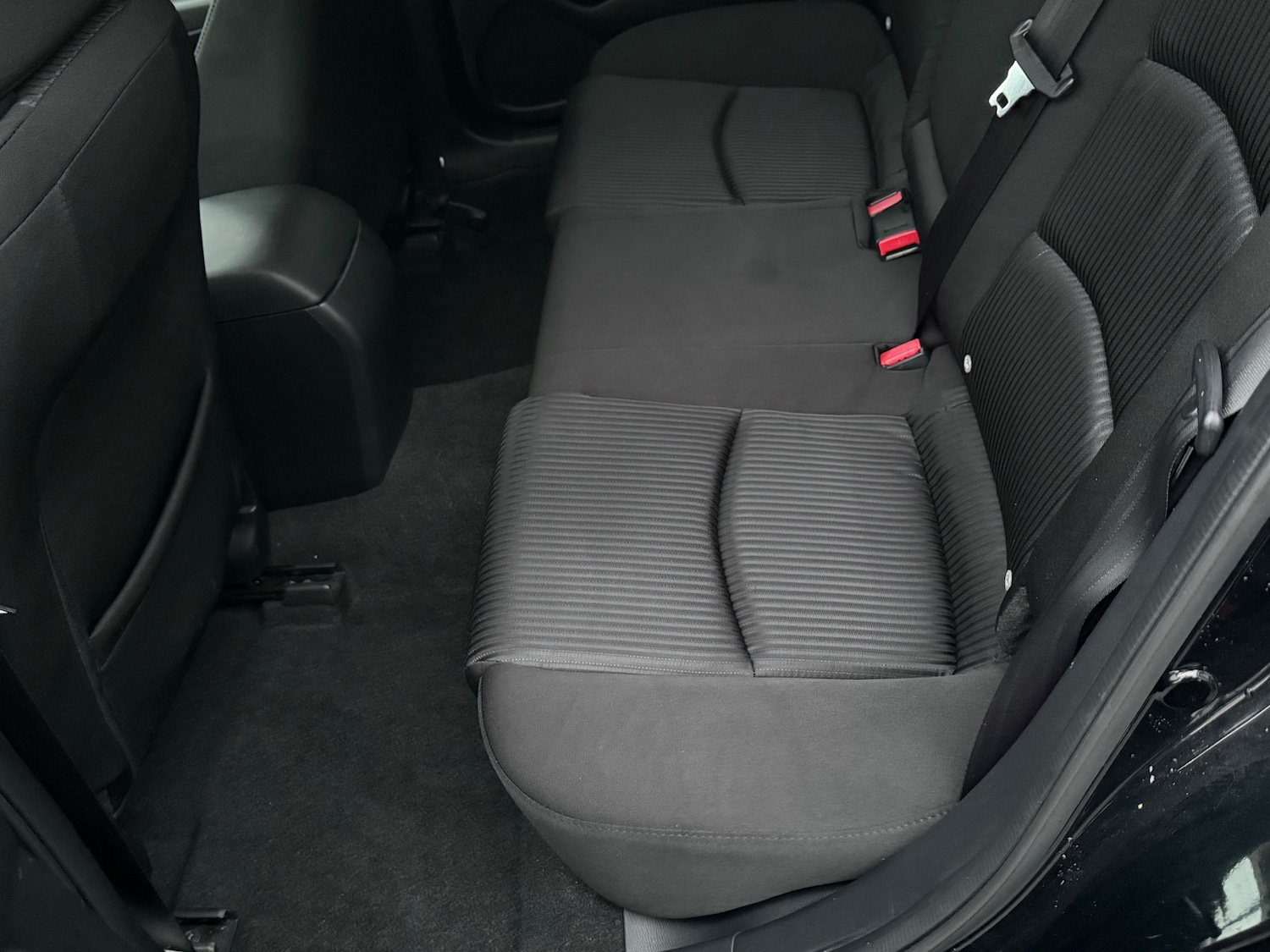 Used Mazda Mazda3 2015 for sale - 76479961: Photo 35